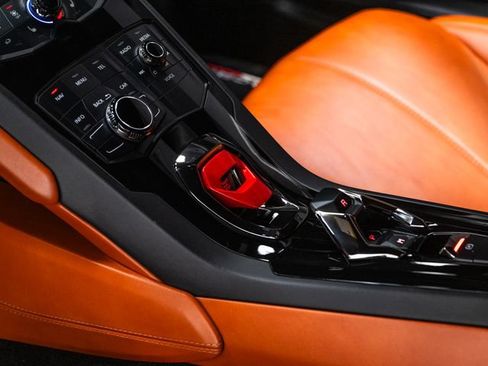 Used 2018 Lamborghini Huracan LP 610-4 AWD/4WD image 87
