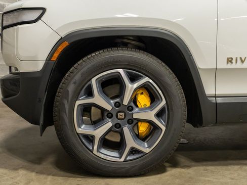 Used 2022 Rivian R1T Adventure AWD/4WD image 25