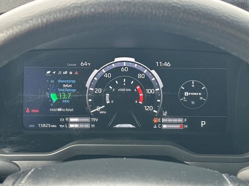 Used 2024 Toyota Tundra Limited image 22