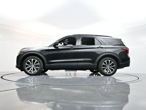 New 2025 Ford Explorer ST-Line image 29