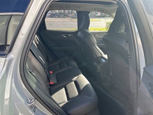 Certified 2025 Volvo XC60 B5 Plus image 13