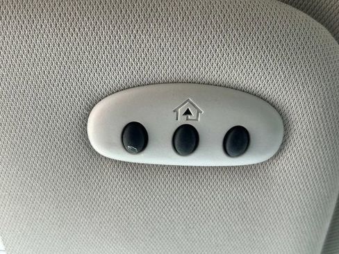 Used 2024 Ford Edge Titanium image 30