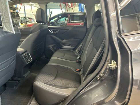 Used 2020 Subaru Forester Premium AWD/4WD image 20