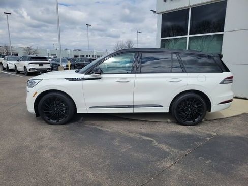 Used 2023 Lincoln Aviator Black Label image 4
