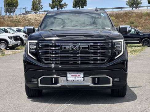 New 2026 GMC Sierra 1500 Denali Ultimate AWD/4WD image 2