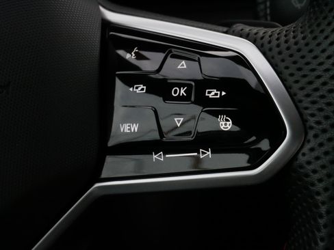 Certified 2023 Volkswagen GTI SE image 25