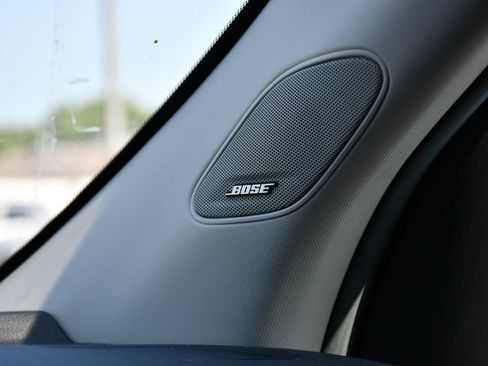 Used 2025 Honda Pilot Touring image 18