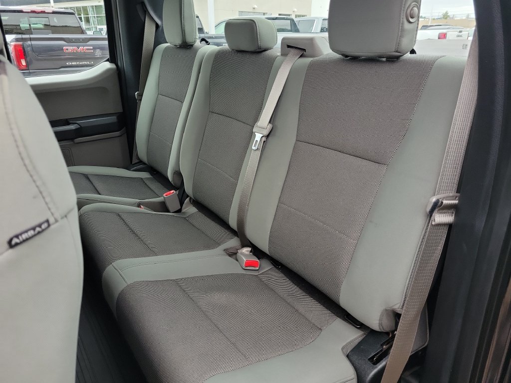 Used 2015 Ford F150 XL w/ Equipment Group 101A Mid RWD image 11