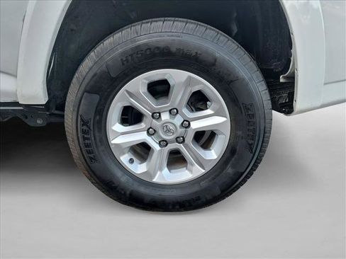Used 2022 Toyota 4Runner SR5 RWD image 22