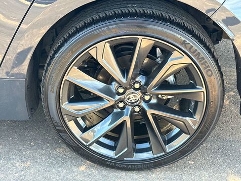 Used 2024 Toyota Corolla SE image 19