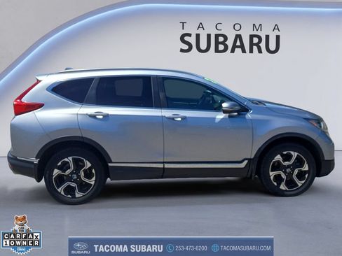 Used 2017 Honda CR-V Touring image 6