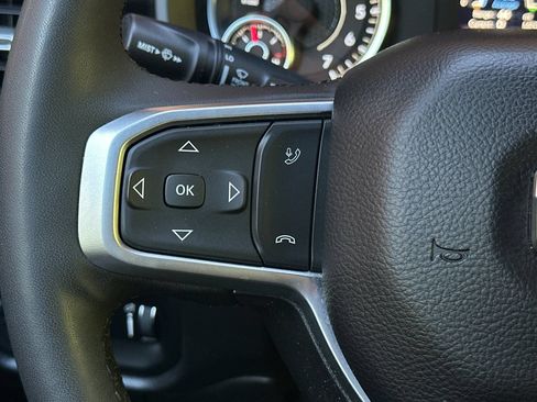 Used 2025 RAM 1500 Big Horn AWD/4WD image 30