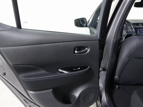 Used 2021 Nissan Leaf SV w/ SV Technology Package image 20