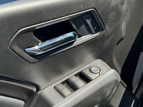 New 2025 GMC Canyon Elevation w/ Convenience Package image 19