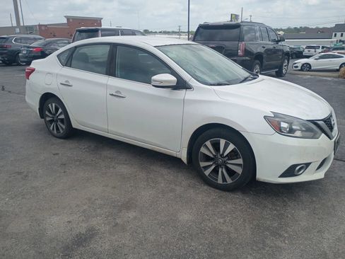 Used 2017 Nissan Sentra SL FWD image 1