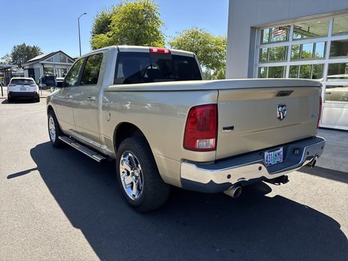 Used 2011 RAM 1500 Laramie AWD/4WD image 3