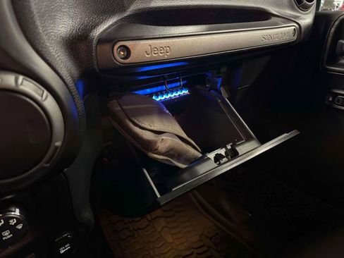 Used 2017 Jeep Wrangler Unlimited Sport w/ Quick Order Package 23S image 28