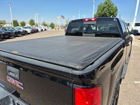 Used 2017 GMC Sierra 1500 SLE w/ Elevation Edition AWD/4WD image 23