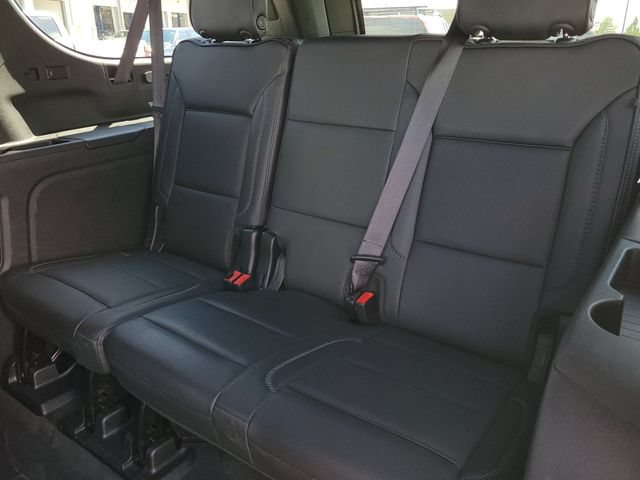 Used 2022 GMC Yukon XL Denali AWD/4WD image 9