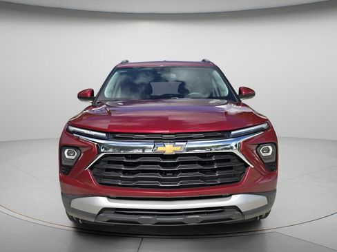Used 2024 Chevrolet TrailBlazer LT FWD image 4