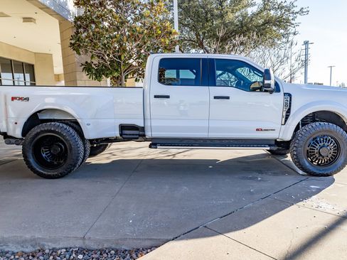 Used 2023 Ford F450 XLT w/ 360-Degree Camera Package image 10