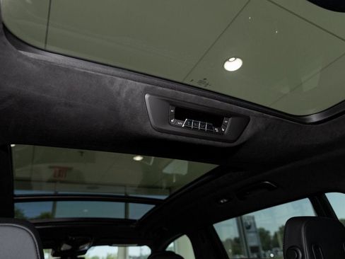 New 2026 BMW X7 xDrive40i w/ M Sport Package image 39