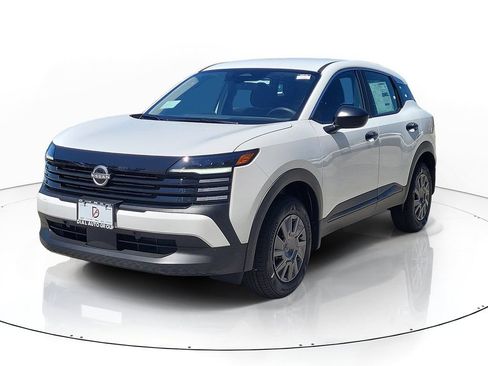 New 2026 Nissan Kicks S FWD image 2