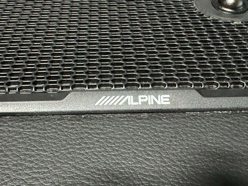 Used 2024 RAM 2500 Laramie w/ Safety Group image 11