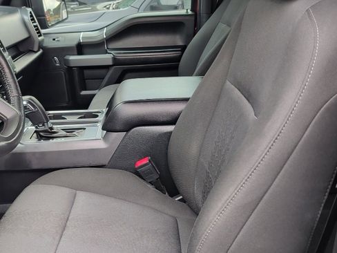 Used 2018 Ford F150 XLT w/ Equipment Group 302A Luxury image 8