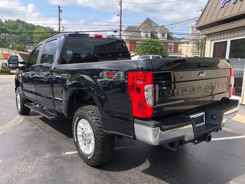 Used 2020 Ford F250 XL w/ STX Appearance Package AWD/4WD image 4