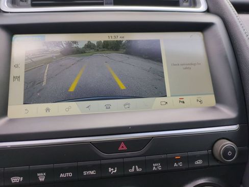 Used 2019 Jaguar E-PACE SE AWD/4WD image 26