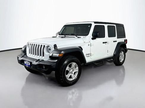 Used 2018 Jeep Wrangler Unlimited Sport S AWD/4WD image 3
