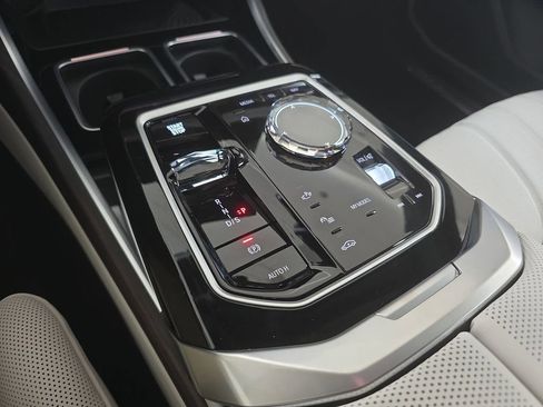 New 2026 BMW 760i xDrive 760i xDrive w/ Executive Package image 19