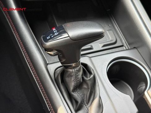 Used 2023 Dodge Durango R/T RWD image 27