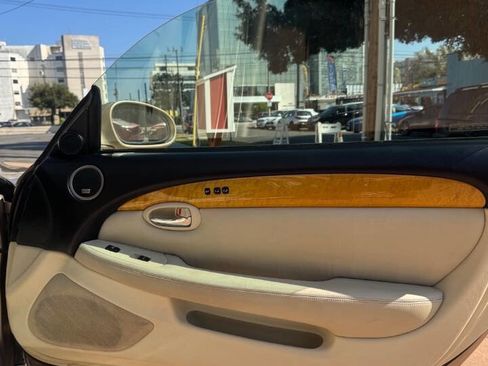 Used 2003 Lexus SC 430 Convertible RWD image 16