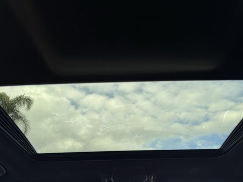 Used 2017 BMW 530i image 25