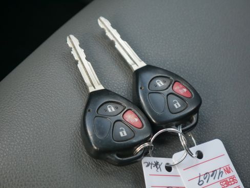 Used 2016 Toyota 4Runner SR5 Premium image 34