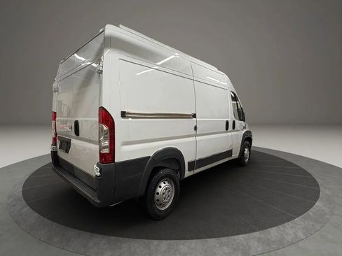 Used 2017 RAM ProMaster 1500 w/ Interior Convenience Group image 8