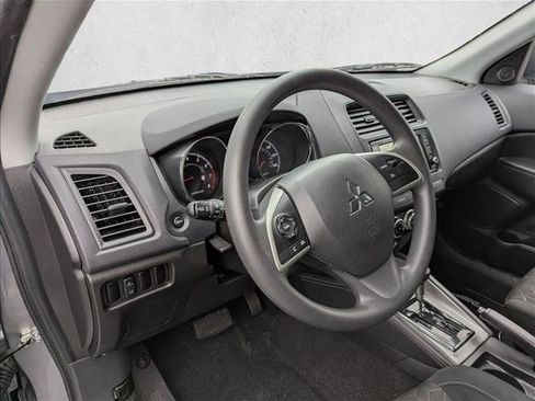 Used 2024 Mitsubishi Outlander Sport AWD image 12