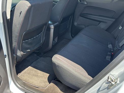 Used 2011 GMC Terrain SLE FWD image 19