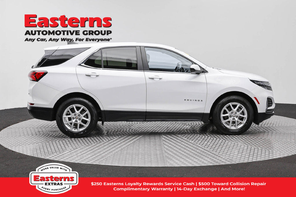Used 2024 Chevrolet Equinox LT FWD image 5