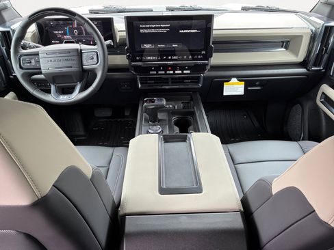 New 2026 GMC Hummer EV 4x4 Crew Cab image 3
