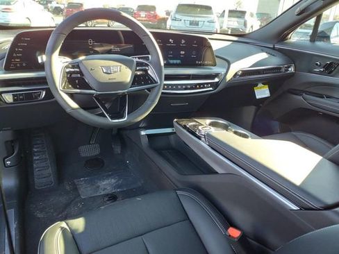 New 2025 Cadillac Lyriq Sport image 3