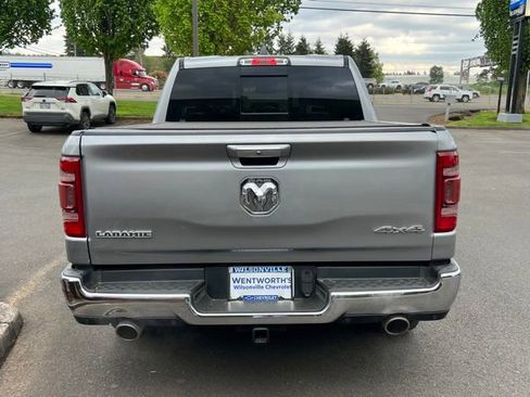 Used 2020 RAM 1500 Laramie AWD/4WD image 6