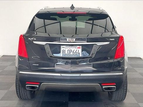 Used 2019 Cadillac XT5 Platinum AWD/4WD image 3