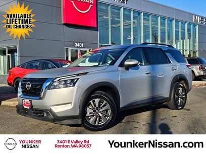 Used 2024 Nissan Pathfinder SV
