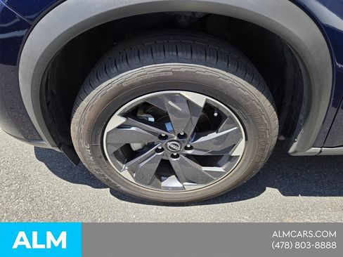 Used 2025 Nissan Rogue SV FWD image 29