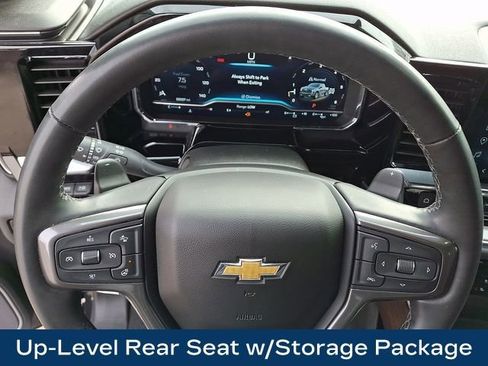Used 2023 Chevrolet Silverado 1500 High Country w/ Technology Package AWD/4WD image 4