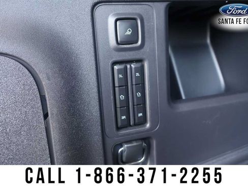 Used 2025 Ford Expedition Active AWD/4WD image 28