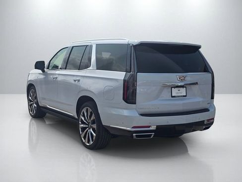 New 2026 Cadillac Escalade Luxury w/ Touring Package AWD/4WD image 7